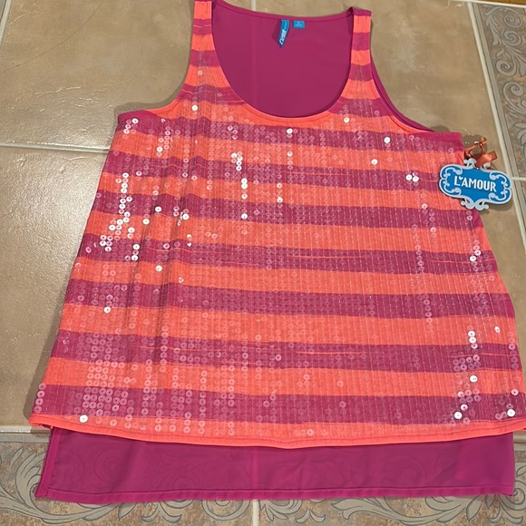 L AMOURE Tops - NWT L AMOUR Top